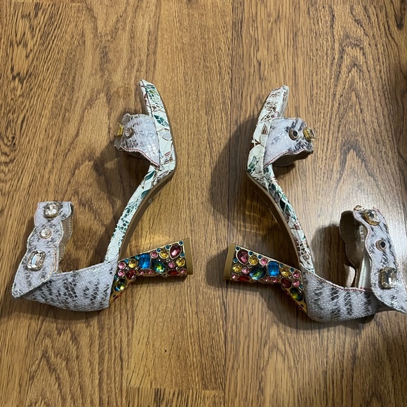 L'Artiste Jewel Strap Sandal Crystals Elegant Multicolor Embellished Heels 39/9 - Picture 6 of 8